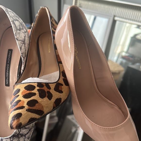 Shoes 8/12-9 - Picture 2 of 2